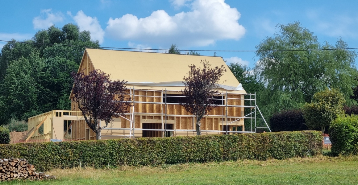 Maison en ossature bois à Redu - Auto-construction